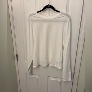 Old Navy White Long-Sleeve Crewneck Top